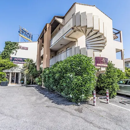 Les Grenadines-2 By Interhome * Agde